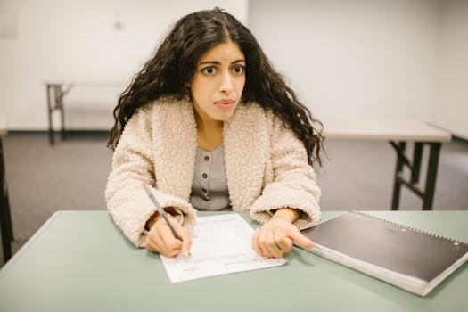 Unlock Lower Payments: Your Expert Guide to Refinancing Student Loans